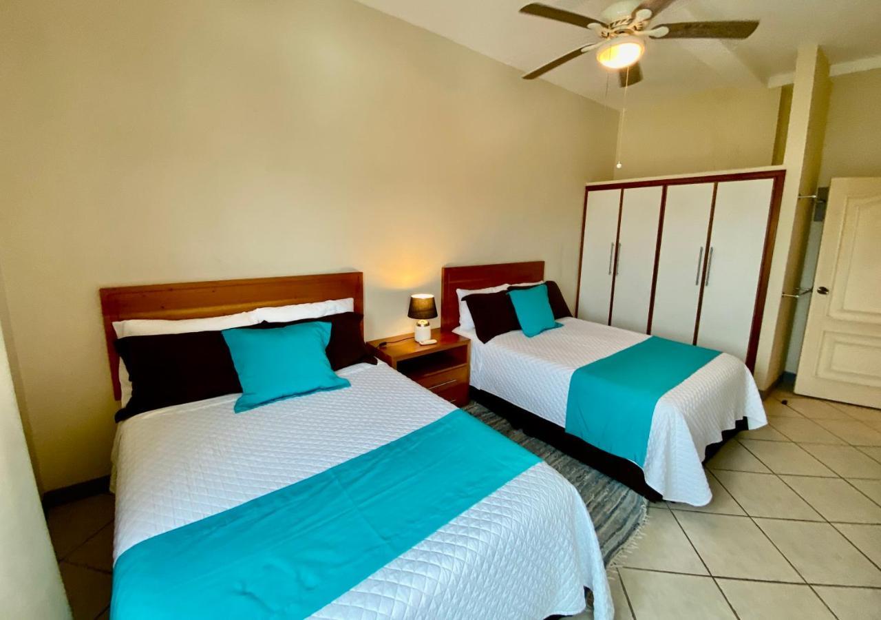 Torre Mar Galapagos Boutique Suites Пуерто-Айора Екстер'єр фото