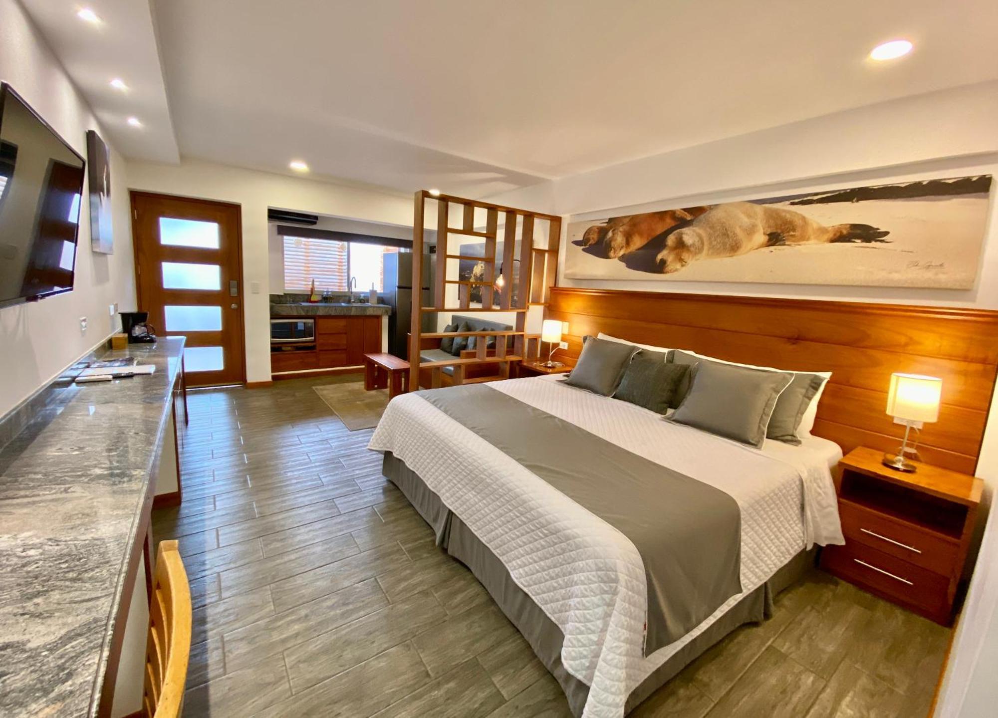 Torre Mar Galapagos Boutique Suites Пуерто-Айора Екстер'єр фото
