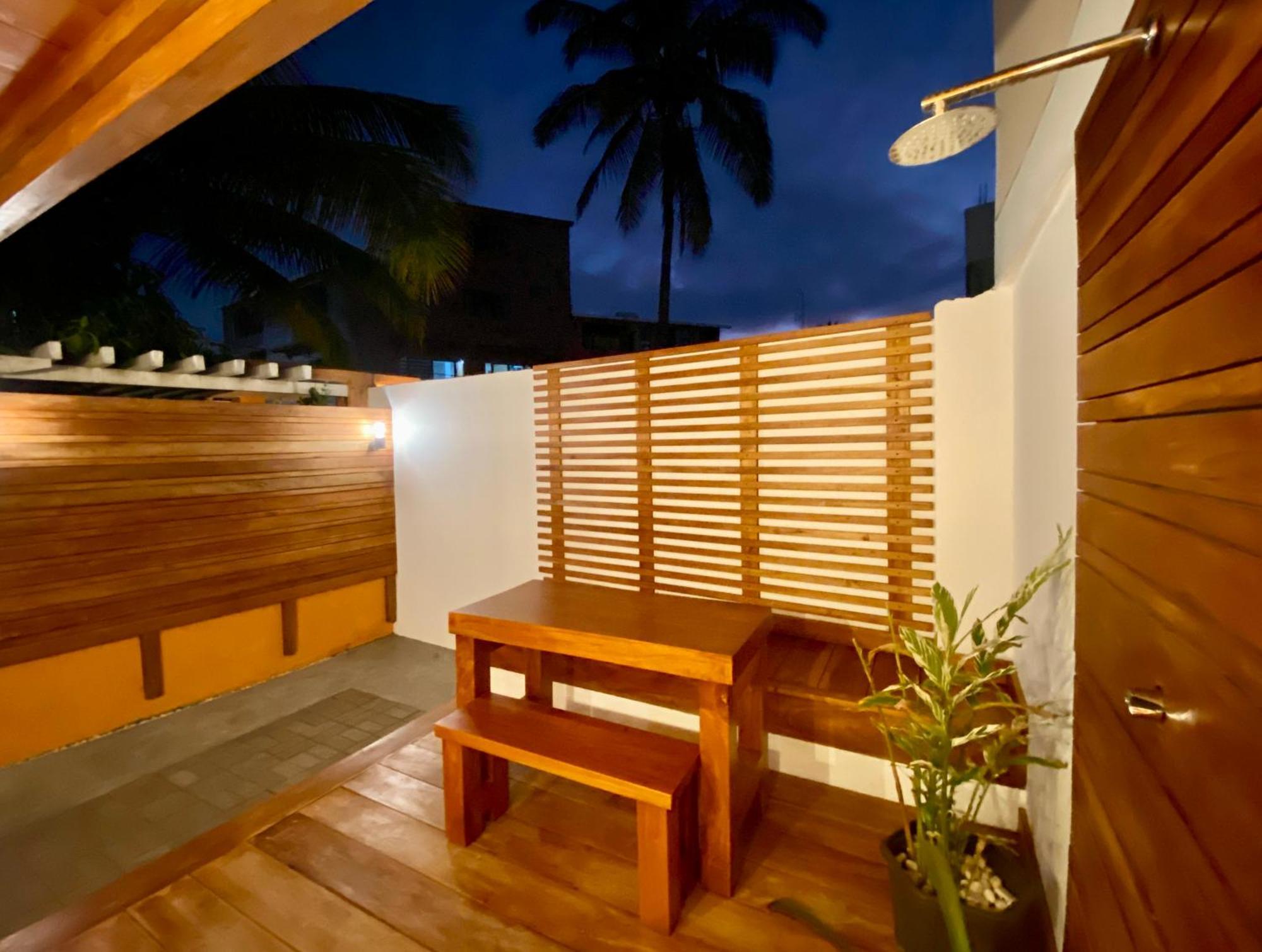 Torre Mar Galapagos Boutique Suites Пуерто-Айора Екстер'єр фото